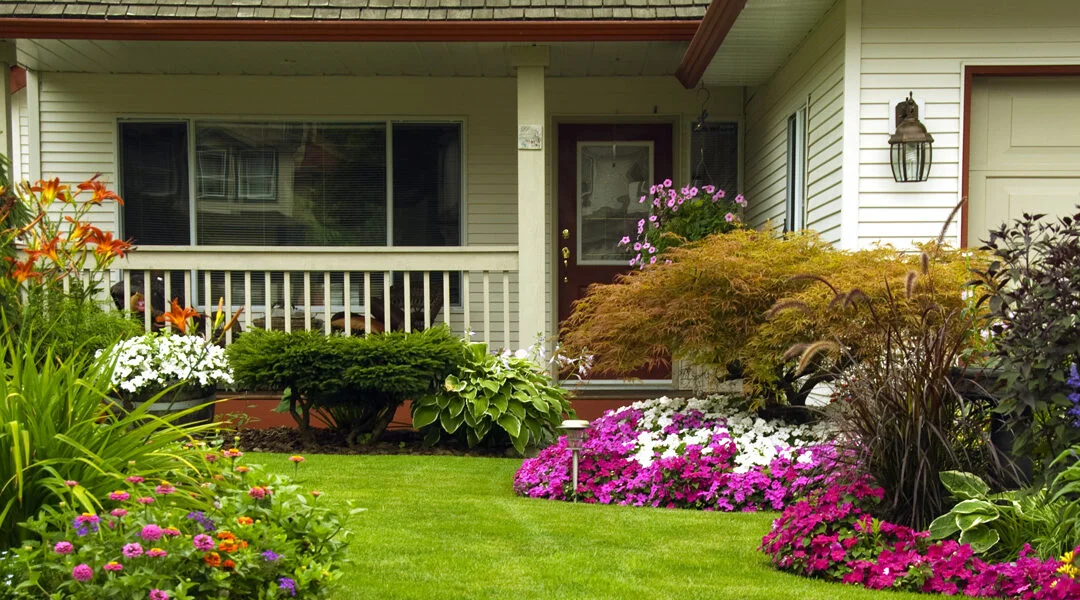 The Benefits of Hiring a Local Buffalo MN Landscaper