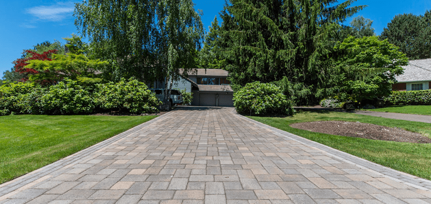 7 Tips For Maintaining Your Interlock Driveway, Walkway Or Patio