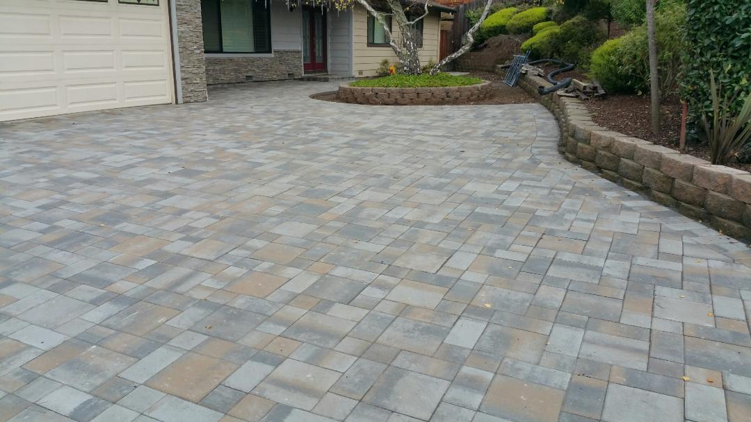 7 Problems and Solutions for Interlocking Concrete Pavers